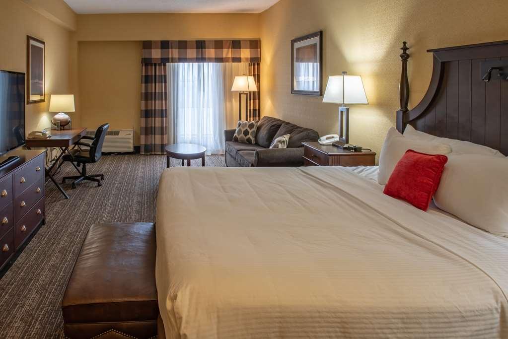 Red Lion Hershey 4*