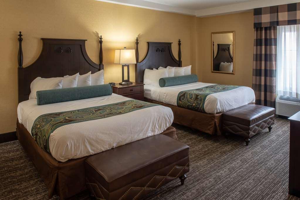 Red Lion Hershey 4*